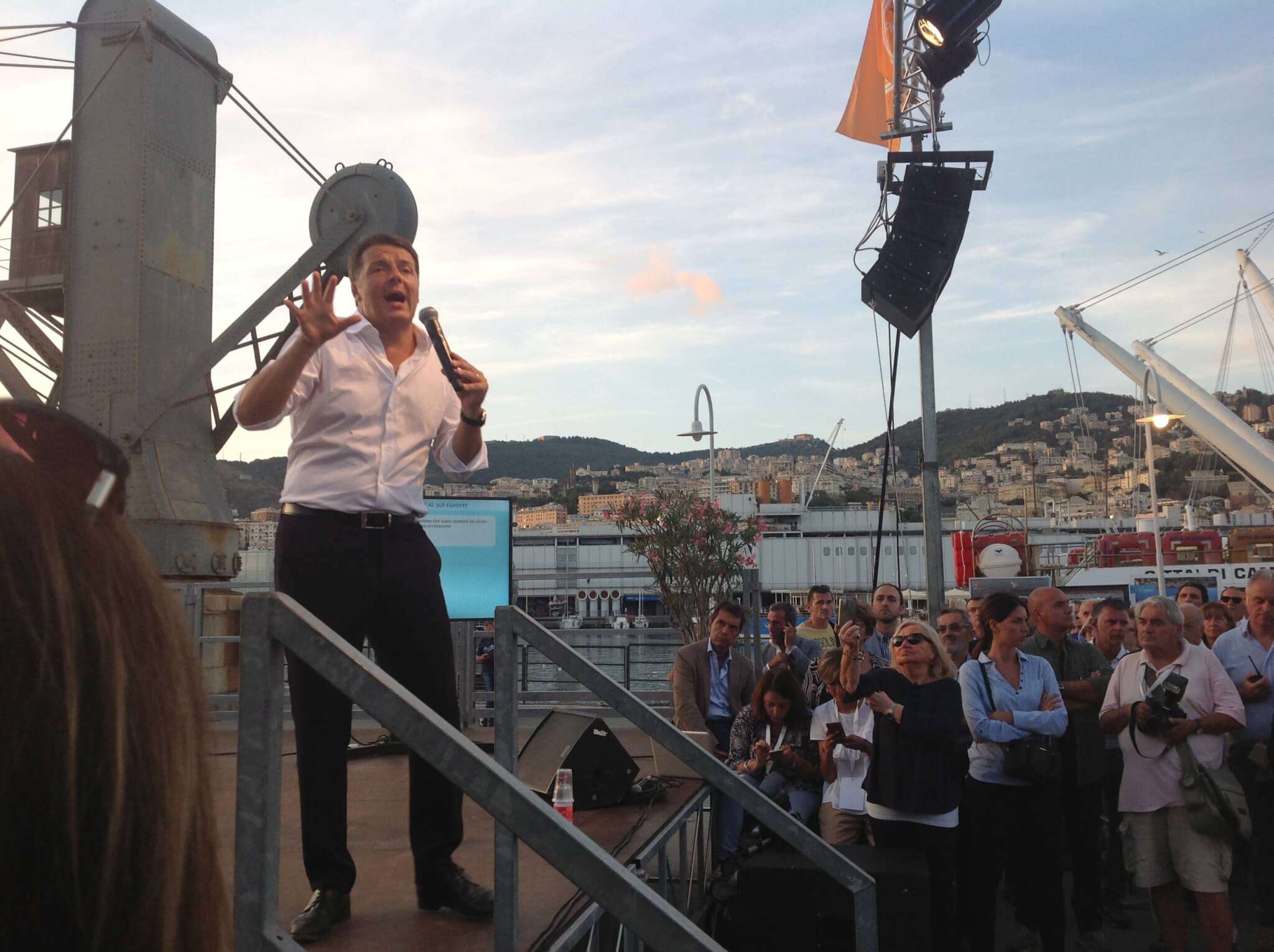 Festa Unità Genova: Renzi, «riscoprire il piacere di essere squadra»