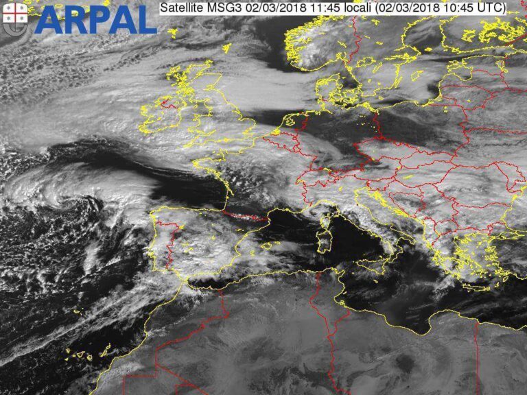 Neve in Liguria, allerta arancione nei Comuni del genovese