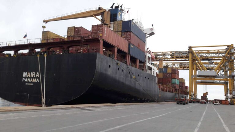 Genova: terminal Imt,  primo scalo servizio Thyrrenium di Msc