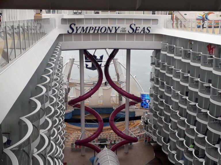 A bordo di Symphony of the Seas, il gigante di Royal Caribbean (video)