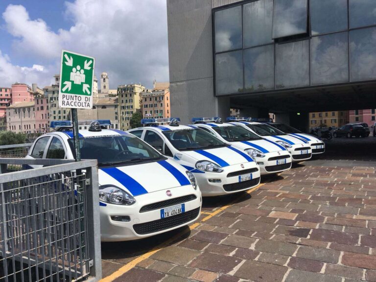 Genova, si rinnova il parco mezzi della Polizia