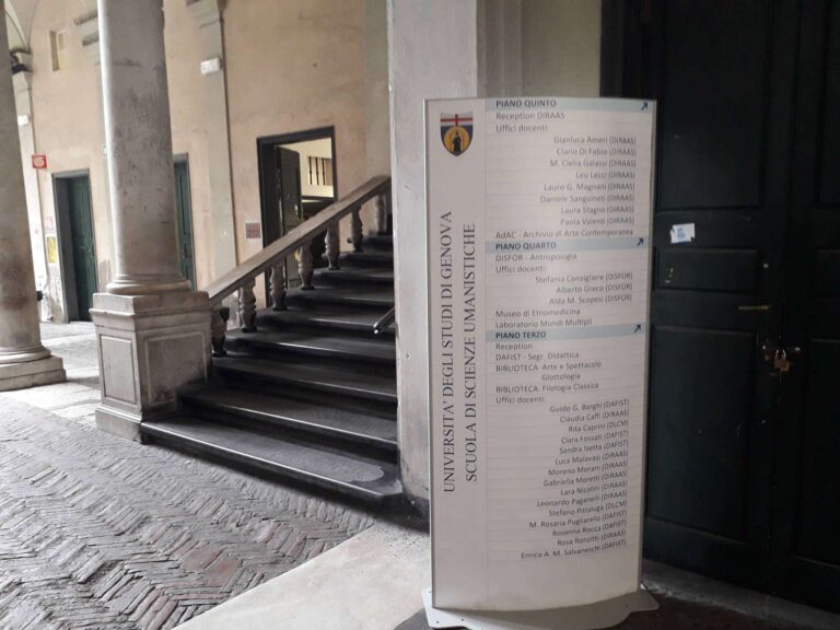 Università di Genova: apre l’InfoPoint di via Balbi