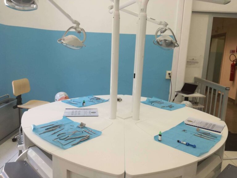 manichini unige odontoiatri