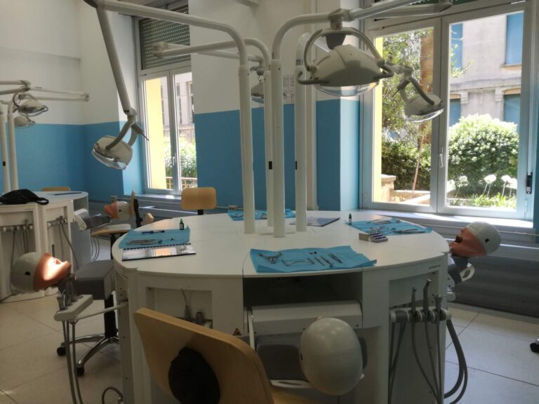 manichini unige odontoiatri