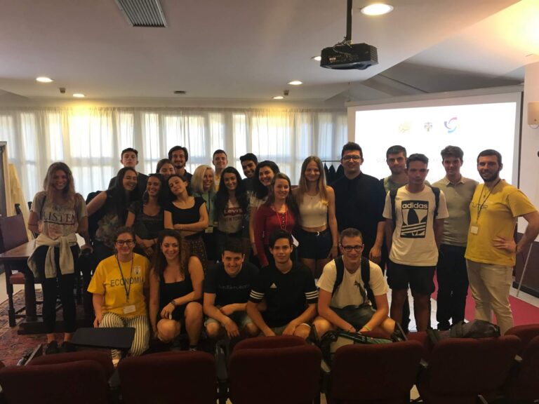 Unige, oltre 60 studenti alla Summer School di Economia