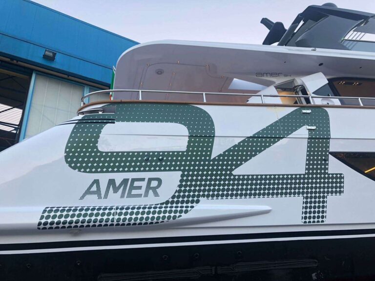 Amer Yachts vara il nuovo 94′ Twin, barca “green” che si potrà vedere al Nautico