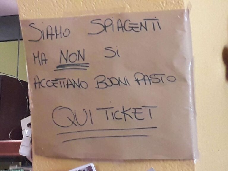 Confesercenti: istituzioni assenti in vicenda Qui! Group