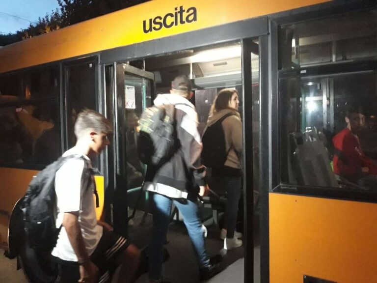 Ponte Morandi, da oggi nuovi orari per le navette scolastiche gestite da Atp