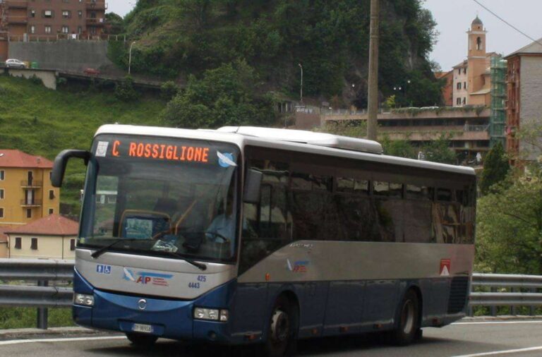 Atp: anche a ottobre abbonati valle Stura viaggiano gratis su Amt e Trenitalia