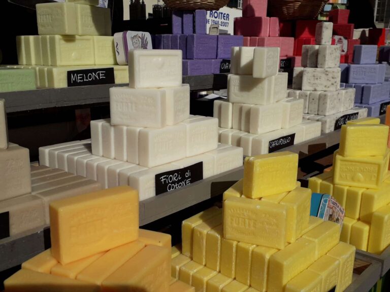 Genova: in piazza Matteotti torna Bonjour Provence et la France