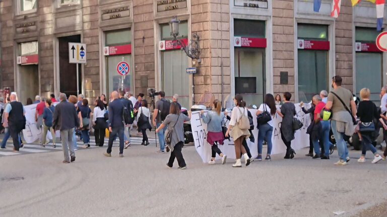 manifestazione commercianti sfollati val polcevera