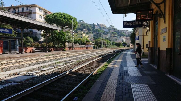 Fase 2, Trenitalia: in Liguria 18 mila passeggeri nella prima giornata di riapertura