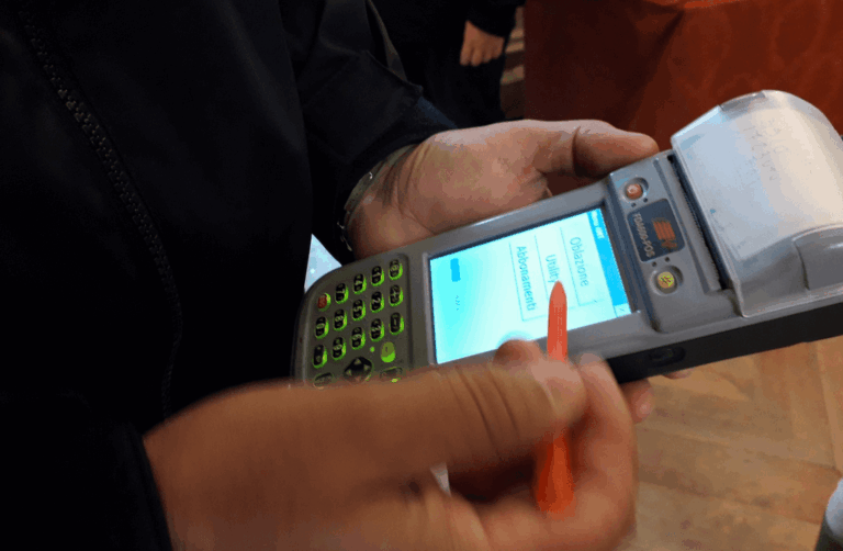 Biglietto elettronico integrato per la Città metropolitana, Bucci: «Non siamo così lontani»