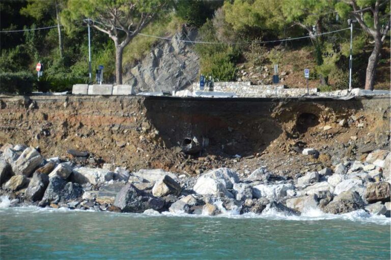Passerella tra Santa Margherita e Paraggi aperta ai soli residenti