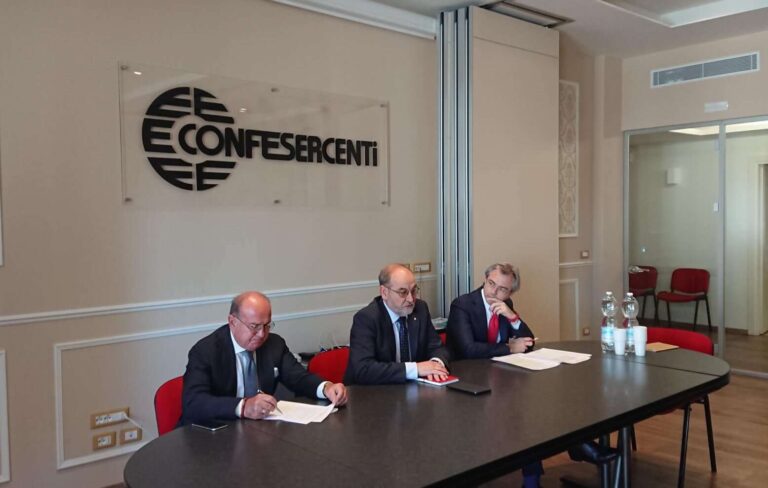 Ponte Morandi e dissesto idrogeologico: da UniCredit e Confesercenti un aiuto a tasso zero per le imprese liguri