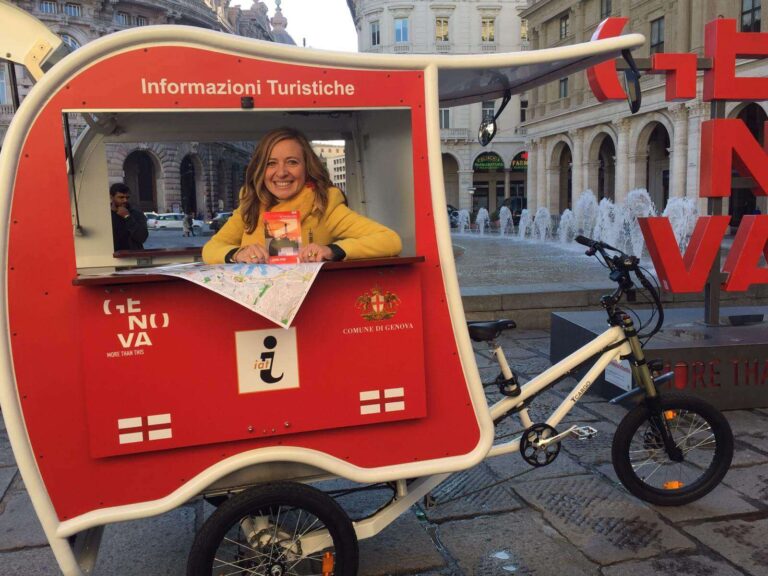 A Genova arriva lo “Iat mobile”, l’ufficio turistico a pedalata assistita
