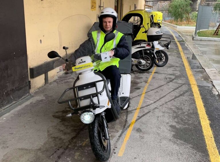 Poste Italiane: a Genova 12 nuovi mezzi elettrici