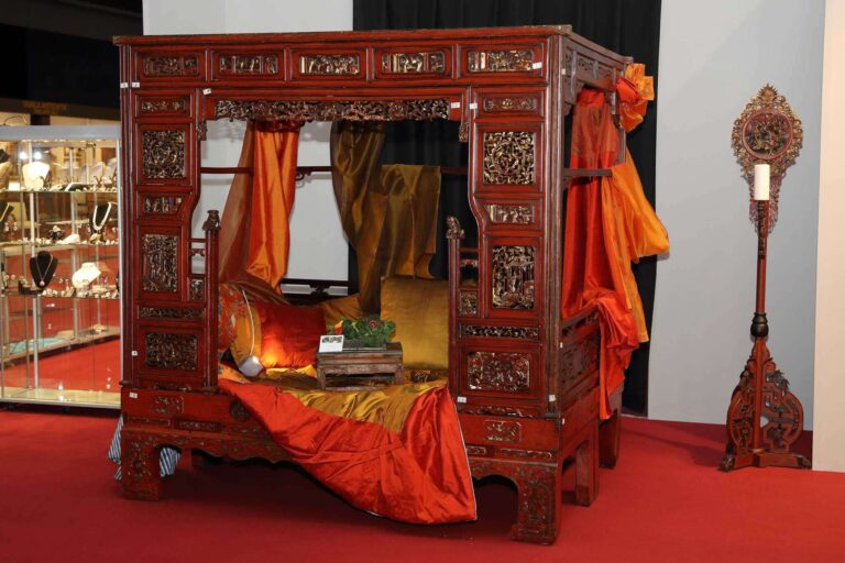 Genova, Magazzini del Cotone: dal 26/1 al 3/2 Antiqua, mostra mercato di arte antica