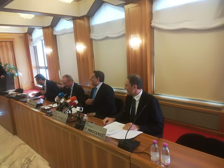 Carige, Toti: bene intervento governo ma non si parli di nazionalizzazione