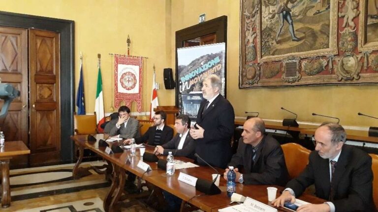 Genova: Bucci, entro il 2025 trasporto pubblico “combustion free”