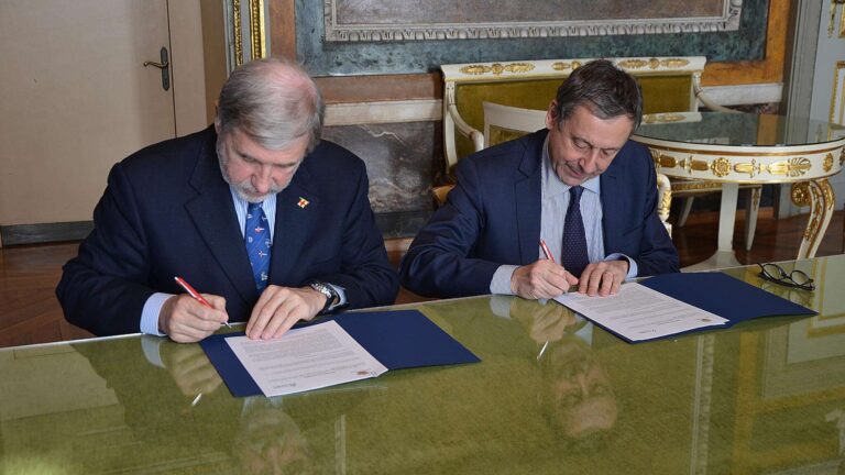 Sviluppo sociale e culturale a Genova: intesa tra Comune e Compagnia di San Paolo