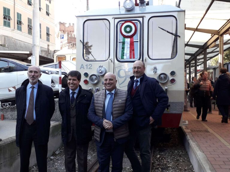 ferrovia genova casella livrea 90 anni