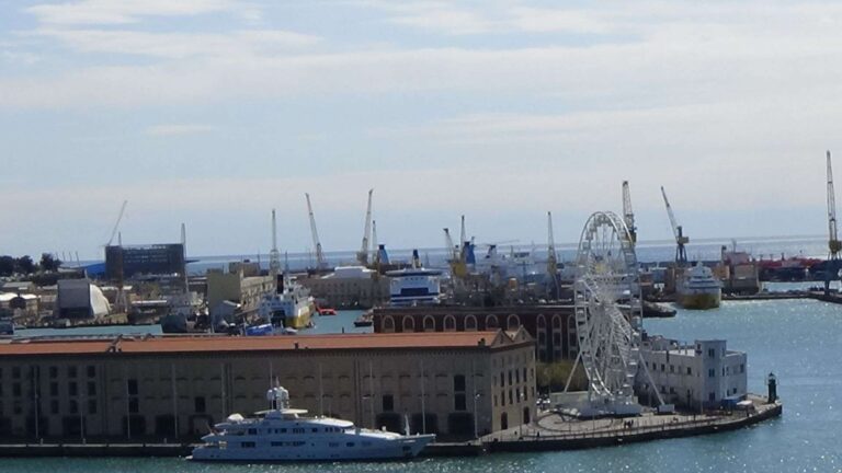 Opere portuali legate al decreto Genova, inserito anche il futuro terminal di Costa Crociere