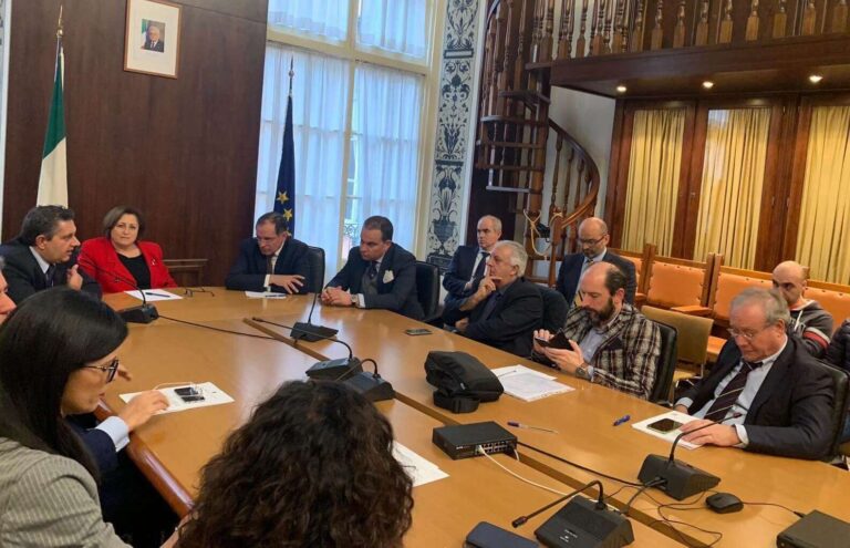 Piaggio: sindacati e istituzioni locali chiedono incontro a Palazzo Chigi