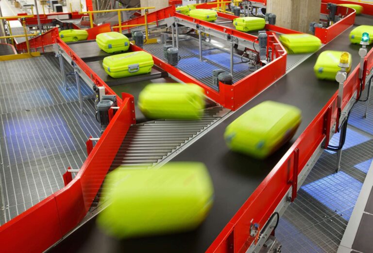 Hong Kong: aeroporto sceglie tecnologia gestione bagagli di Leonardo