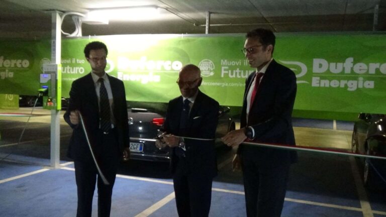 inaugurazione parcheggio marina duferco