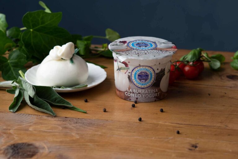 burratina_caseificio_val_daveto