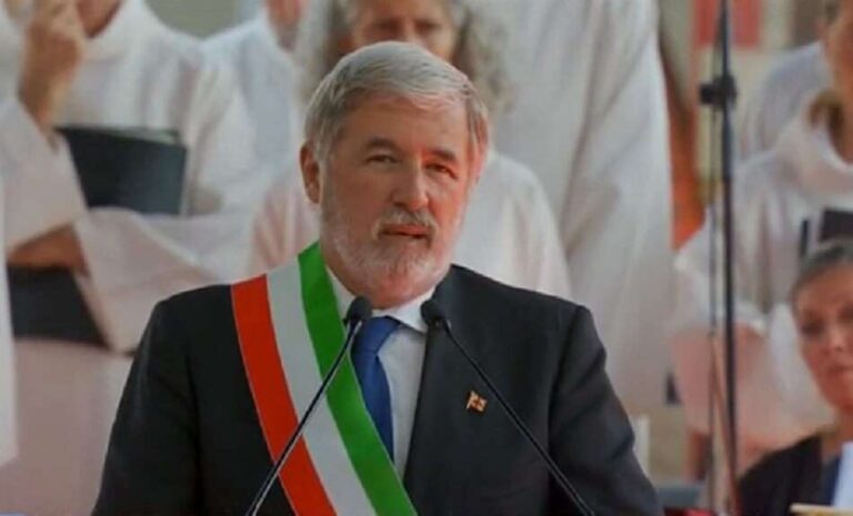 Ponte Morandi, Bucci: «La città è stata coesa»