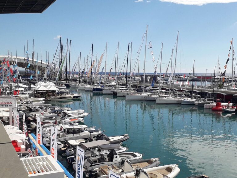 Intesa sulle aree Fiera-Porto Antico, a Ucina la concessione decennale, ma solo per il periodo del Salone