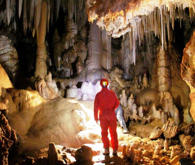 Grotte di Borgio Verezzi, bilancio estivo con oltre 1500 presenze in più