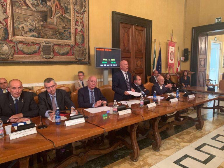 Amt-Atp: il consiglio metropolitano di Genova approva la fusione