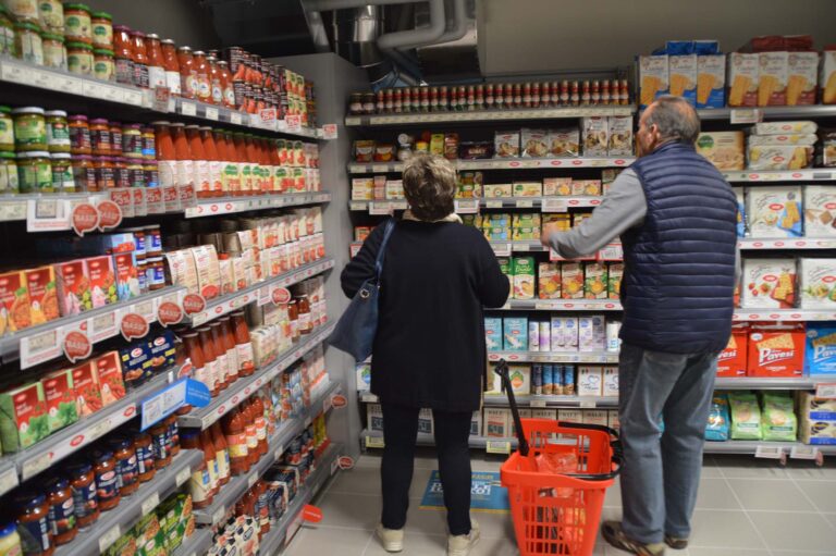 Coop Liguria: accesso prioritario per sanitari e operatori che consegnano spesa a domicilio