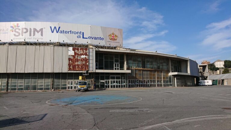 Il palasport fiera di genova