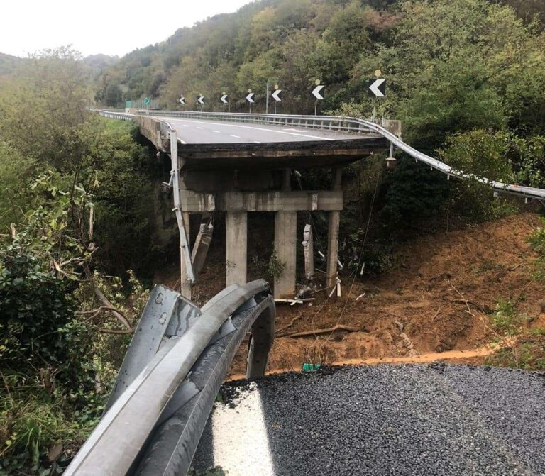 Allerta rossa: autostrada A6 chiusa tra Savona e Altare