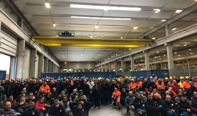 Ilva: Manganaro (Fiom): reintrodurre tutele legali, nessuno sarà lasciato indietro