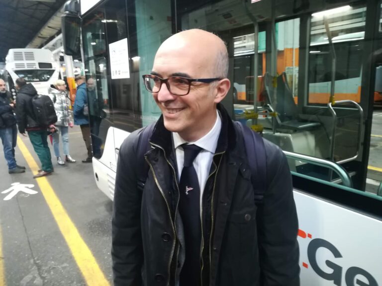 Nuova rimessa Amt Staglieno all’assemblea pubblica Campora rassicura: «A oggi nessun atto di esproprio»