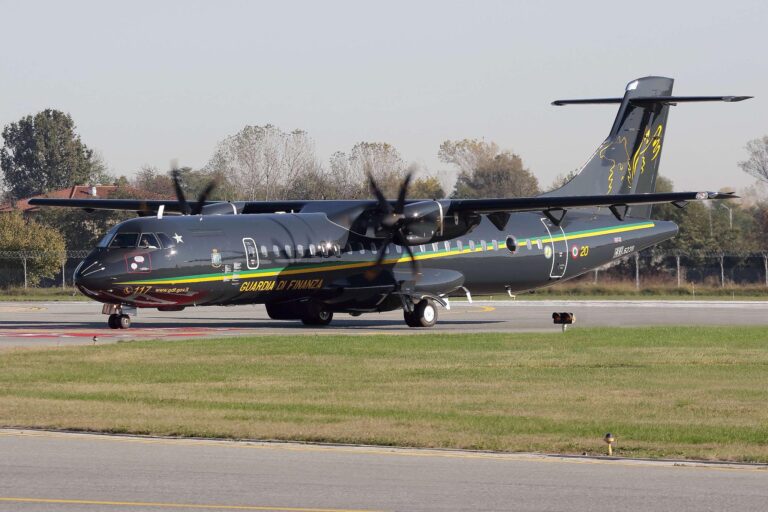 Leonardo, consegnati due P-72B a Guardia di Finanza