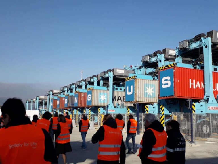 vado gateway, porto di vado