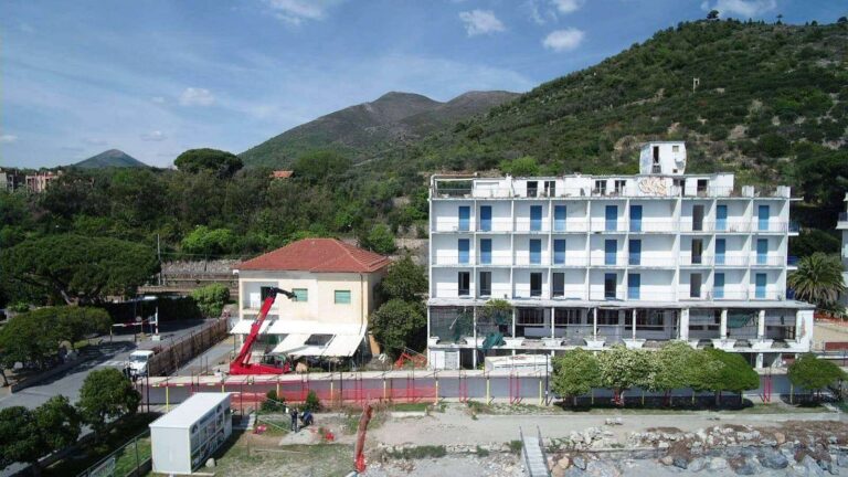 cantiere Torelli Ceriale