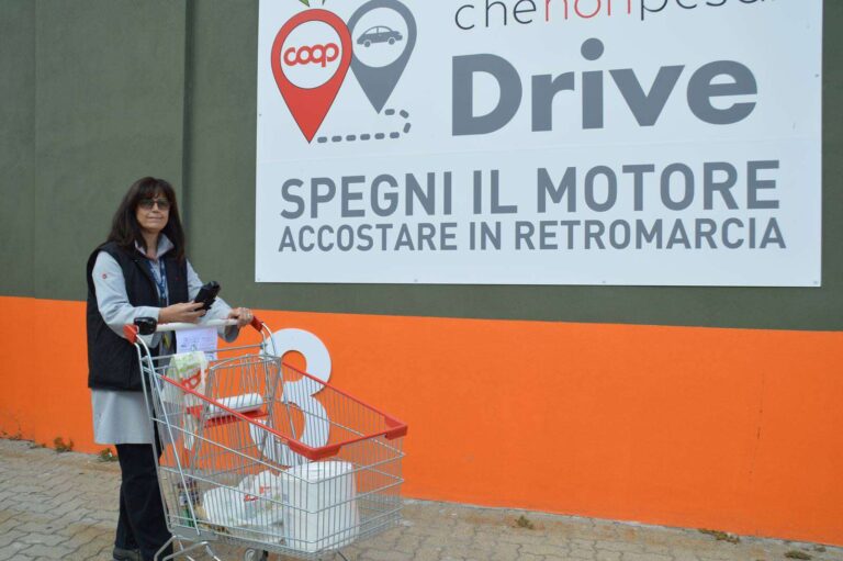 All’Ipercoop L’Aquilone ora si può prenotare l’orario di ingresso. Raddoppiato il servizio Coop Drive