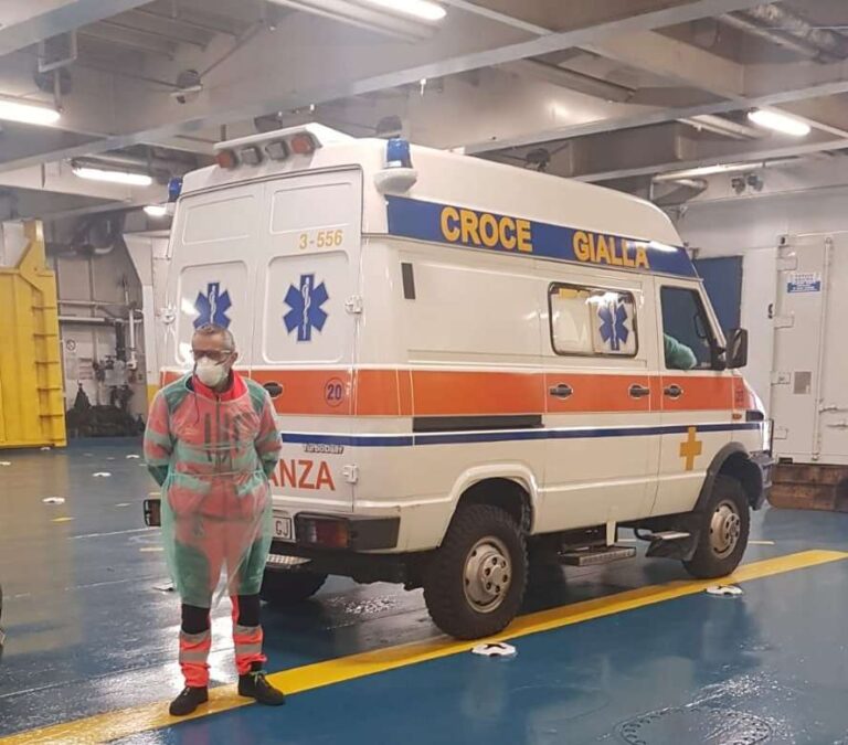 Coronavirus, nave ospedale di Genova pronta a ricevere altri 25 pazienti