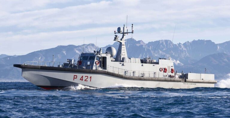Nave_Tullio_Tedeschi-intermarine_01