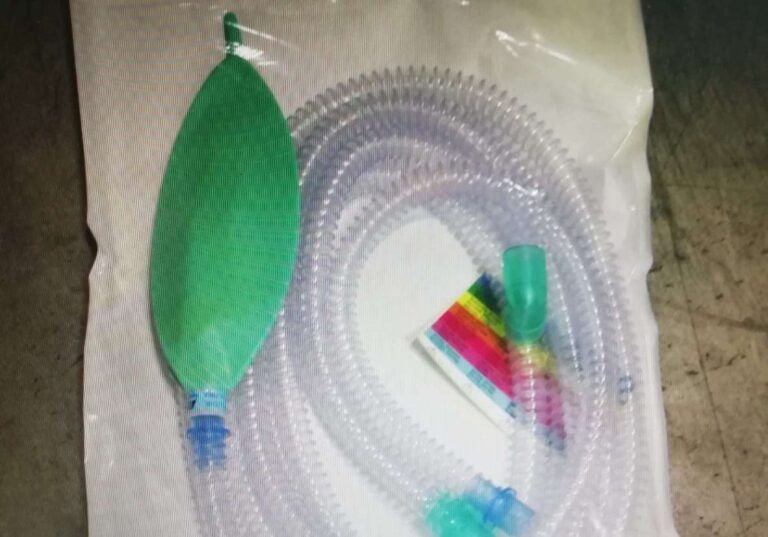 Coronavirus: sequestrati 50 mila dispositivi per terapia intensiva destinati all’Australia