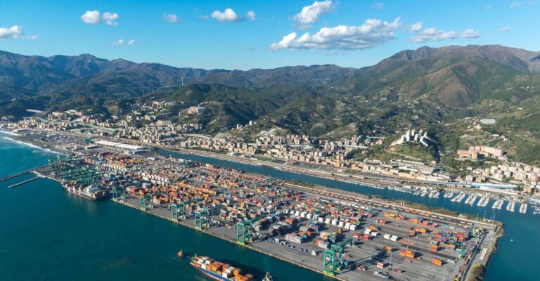 Psa Italy, nel 2024 crescita di volumi e investimenti nei 3 terminal di Genova e Venezia
