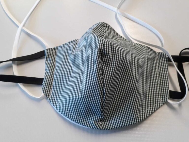 Mascherina (anche di stoffa), Fondazione Gimbe: ecco perché bisogna metterla