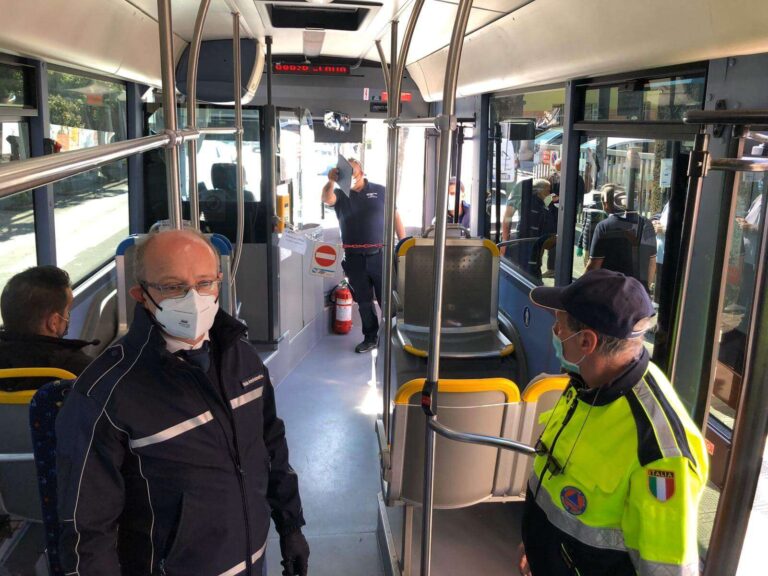 Apt: lotta antievasione, 12.000 controlli a giugno, con 400 sanzioni a  luglio